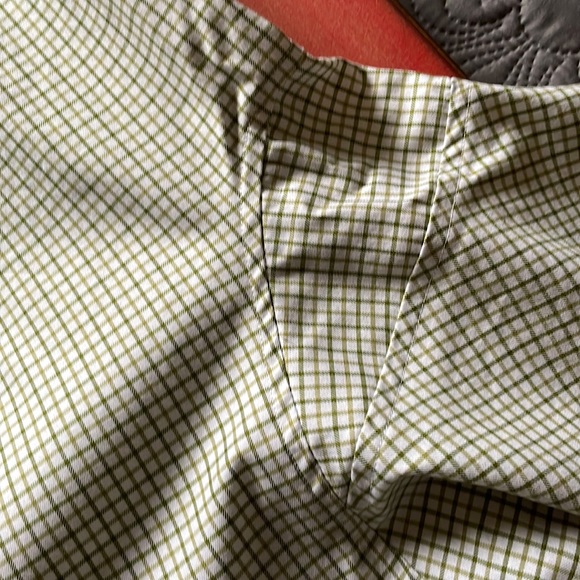 Duluth Trading Co. Short Sleeve Button Down Casual/Workwear Shirt, Size L - Picture 8 of 8